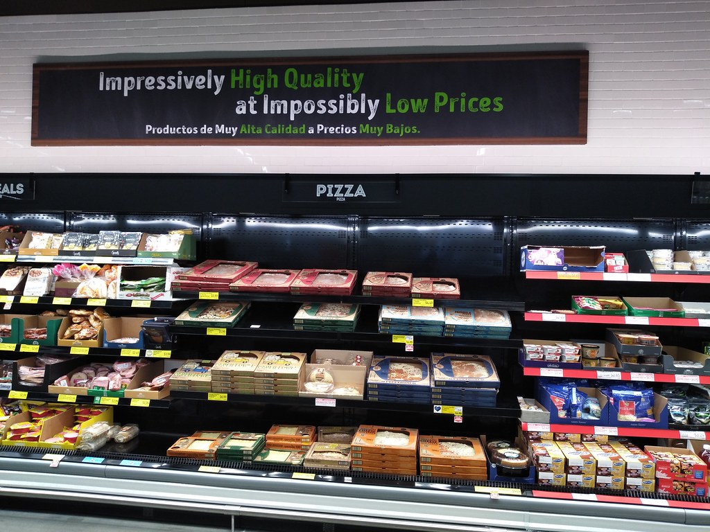 Aldi Aldi on Westheimer Road in Houston, Texas. of Hidalgo