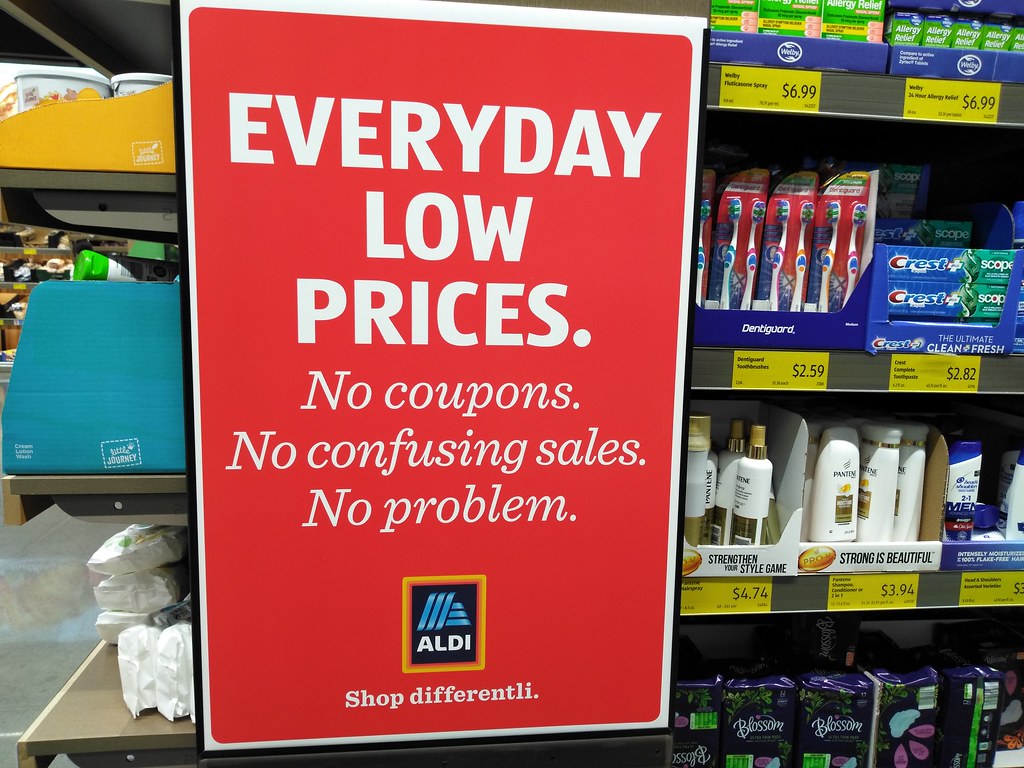 Aldi Aldi on Westheimer Road in Houston, Texas. of Hidalgo