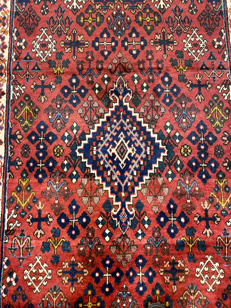 Persian Rug HAND KNOTTED PERSIAN AREA RUG Central medalli… Flickr