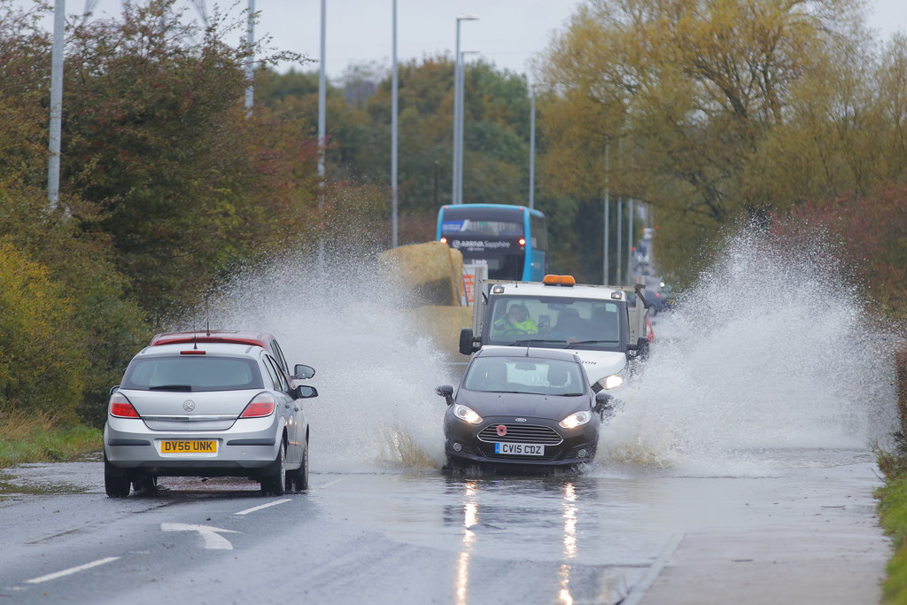 Barnsdale Road Flood 26th October 26th October 2019, Castl… Flickr