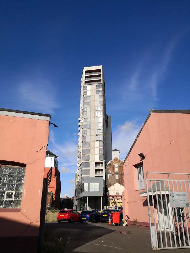 IPSWICH Cranfield Mill MixedUse 71m 23 fl STALLED