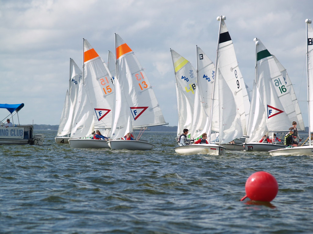 P1013616 OLYMPUS DIGITAL CAMERA Halifax Youth Sailing Flickr