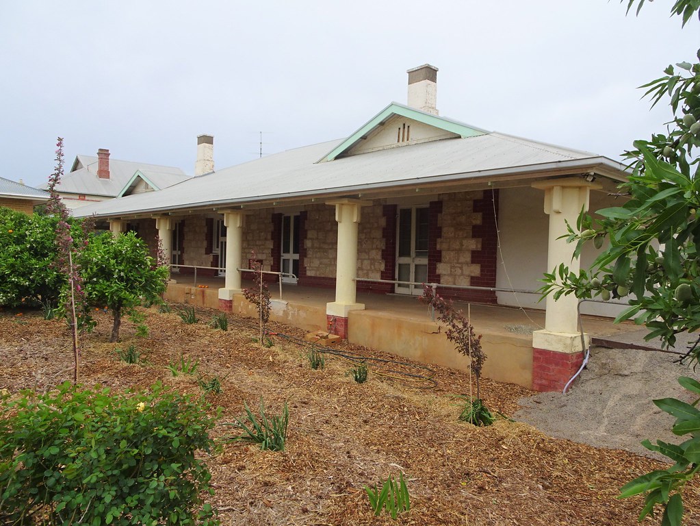 Curramulka. The former government hospital. Built in 1927 … Flickr