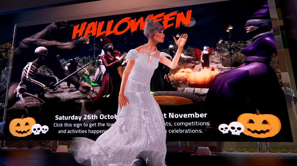 Dixie Halloween Dixie's a ghost! O stxdixiechick Flickr