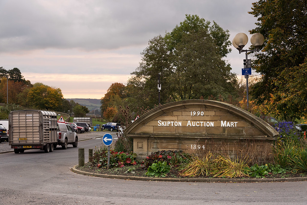 Skipton Auction Mart the original market building pedimen… Flickr