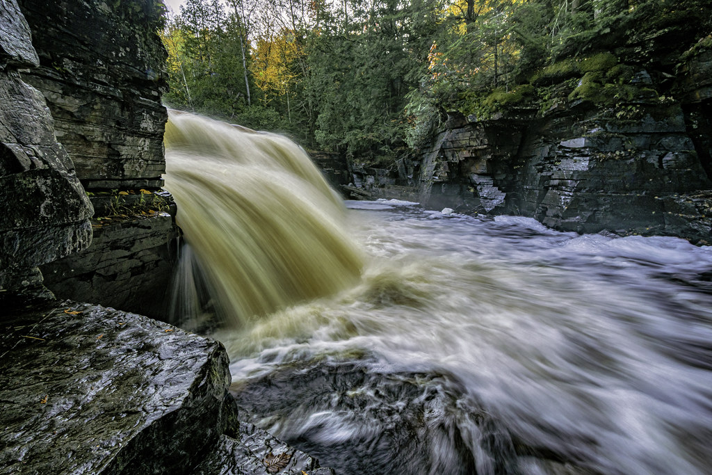 Canyon Falls in L'Anse Township, Michigan 219d 10 TAC_12… Flickr