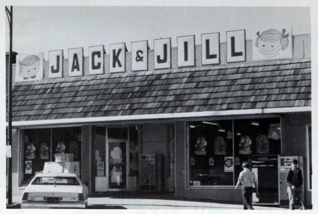 Reinbeck, Iowa, Jack & Jill Store photolibrarian Flickr