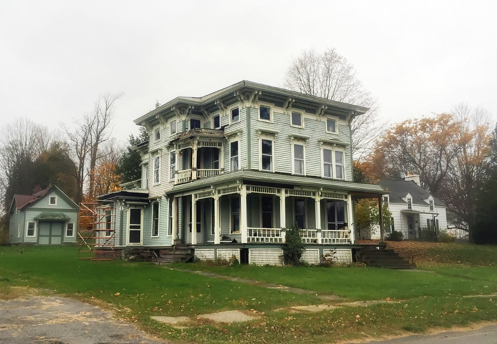 PARRISH, NEW YORK THE ENIGMATIC TRAVELER Flickr