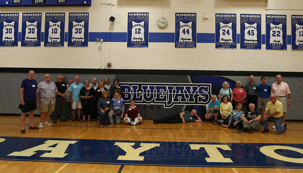 B52Q0124 50th Reunion Raytown High School '69 Flickr