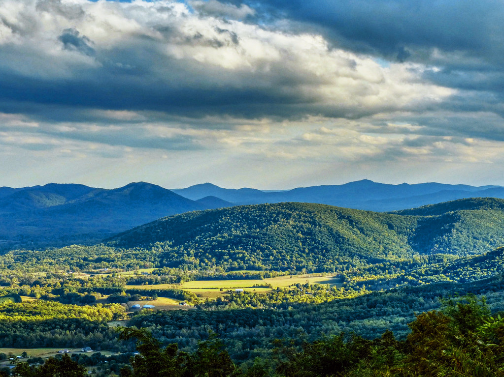 view from the Rockfish Valley Overlook on the Blue Ridge P… Flickr