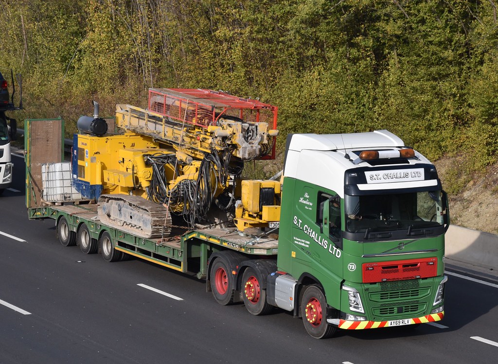 S.T. Challis AY69 RLV. S.T Challis Ltd of Badby, Northants… Richard Flickr