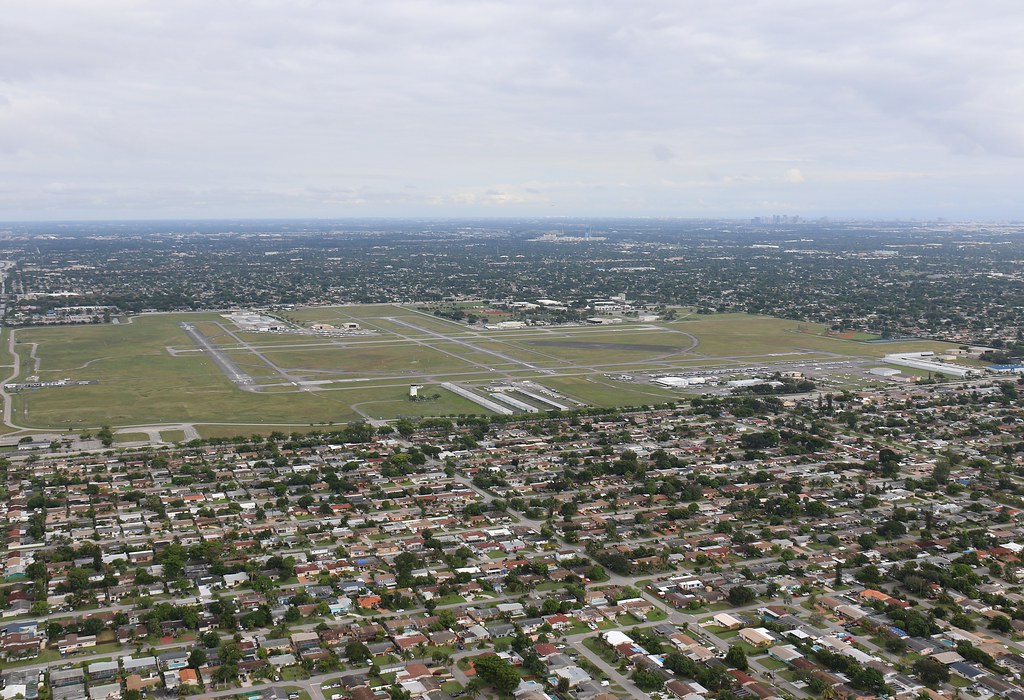 Aerial view of North Perry Airport Hollywood Florida U.S.A… Flickr