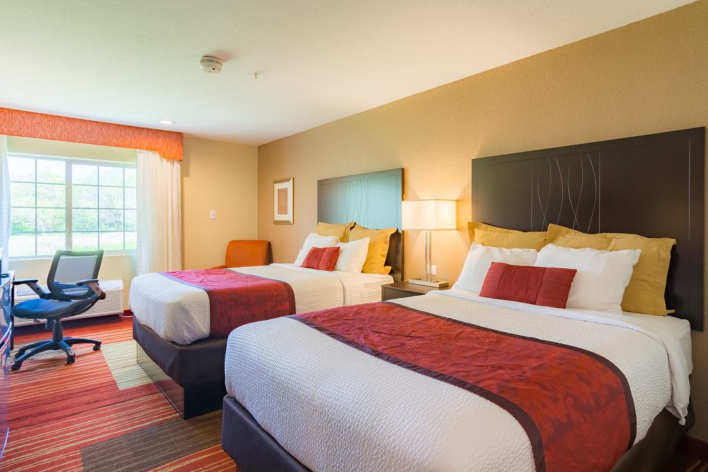 Pet Friendly Hotels Arlington Texas When you need Pet frie… Flickr