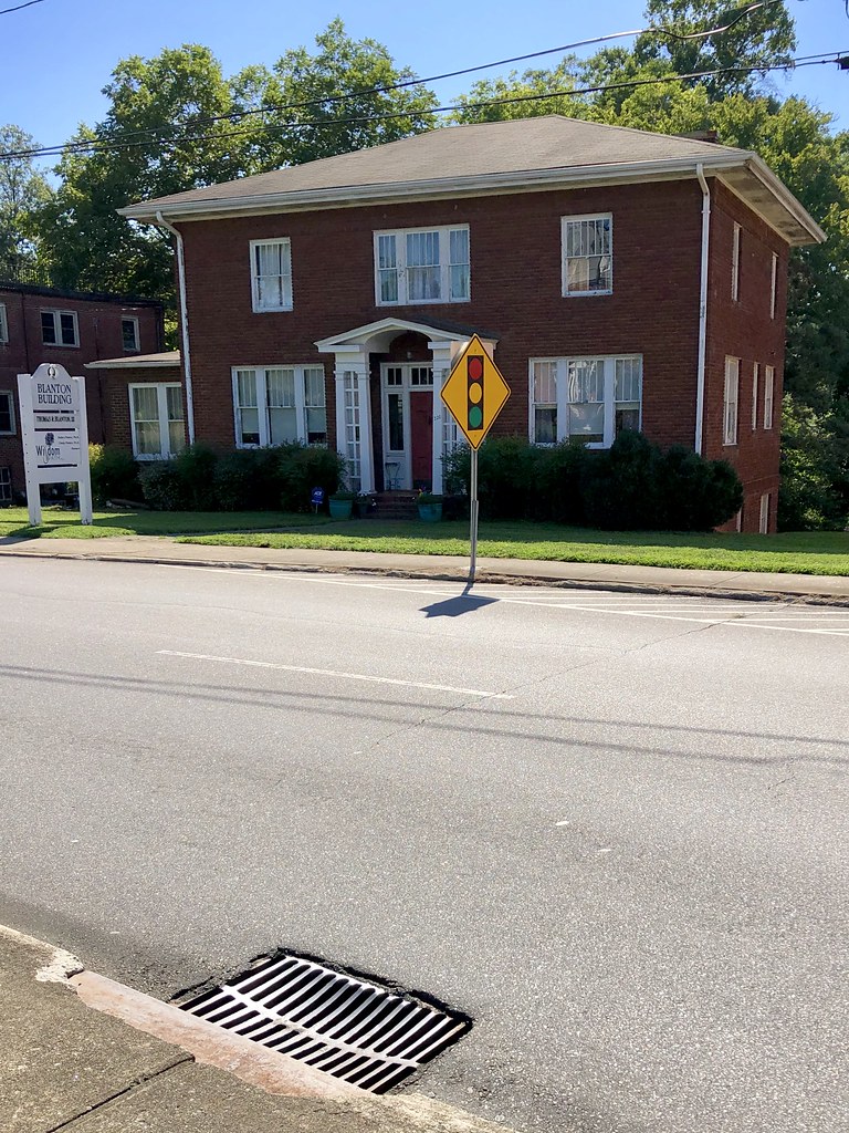 Union Street, NC Warren LeMay Flickr