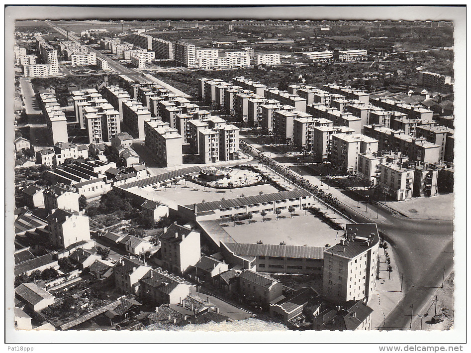 LYON 69 Cité des Etats Unis ( H.L.M. HLM Immeubles ) R… Flickr