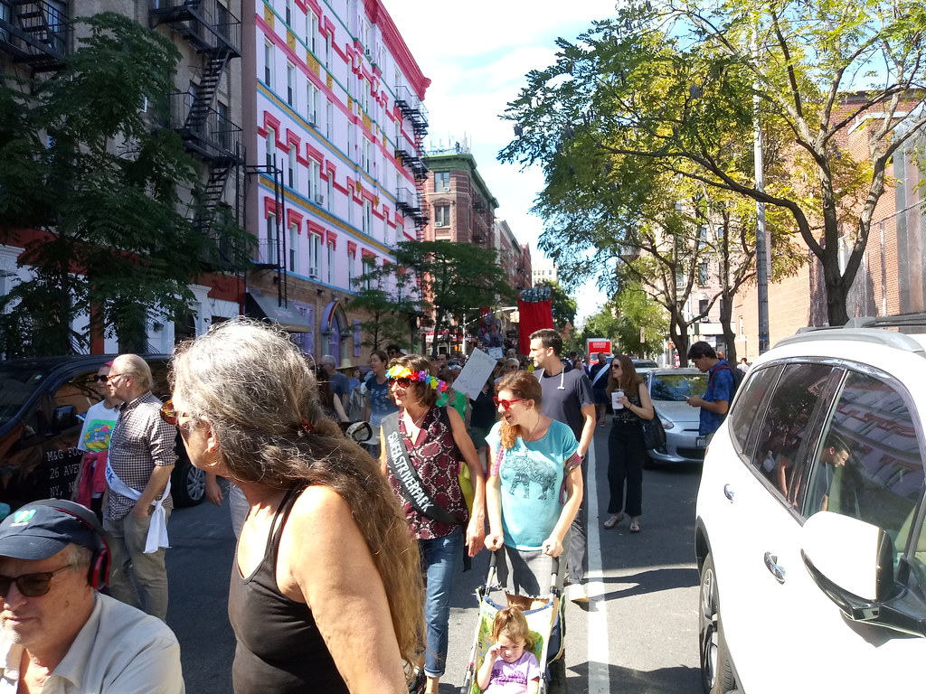 Rally to fight climate change and save the East River Park… Flickr