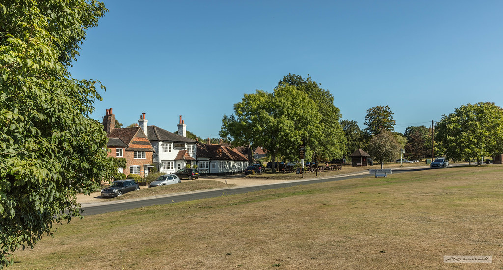 Shamley Green, a village four miles from Guildford, south … Flickr