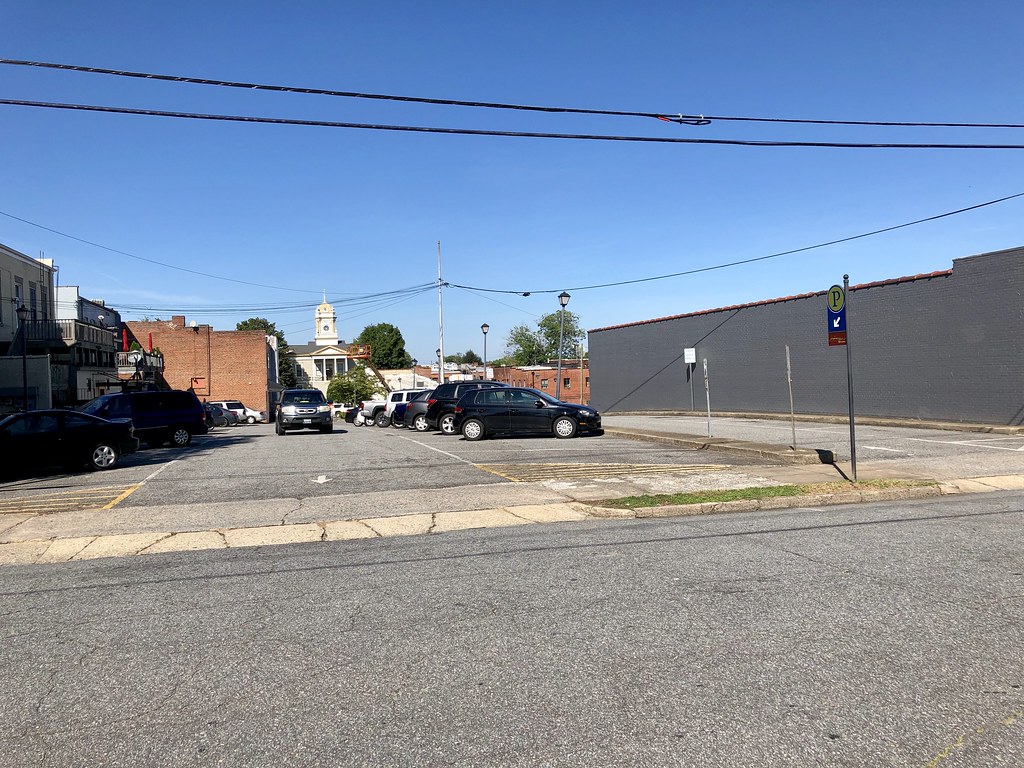 King Street, NC Warren LeMay Flickr