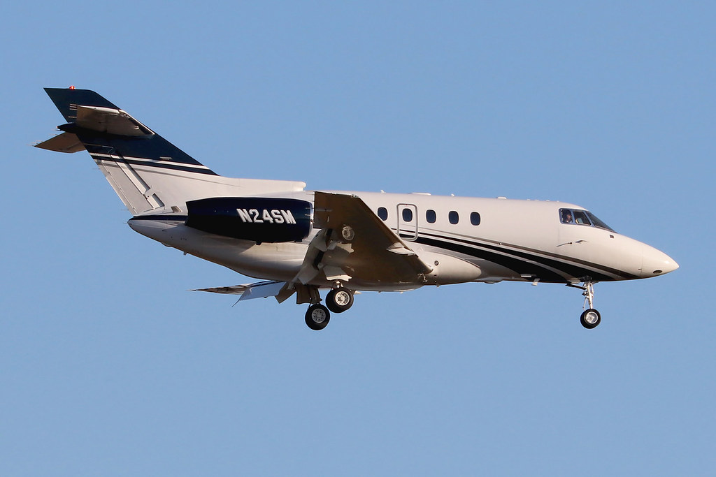 N24SM Hawker 800XP GRWW Aviation LLC November 6 2019; … Flickr