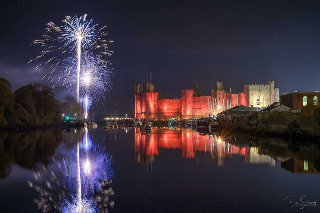 Caernarfon Fireworks 2019 Took a quick drive after work to… Flickr