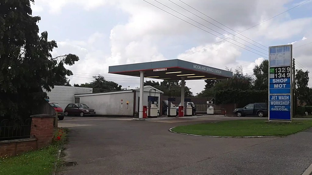 WCFMoorland Service Station, Horncastle Rd, Woodhall Spa,… Flickr