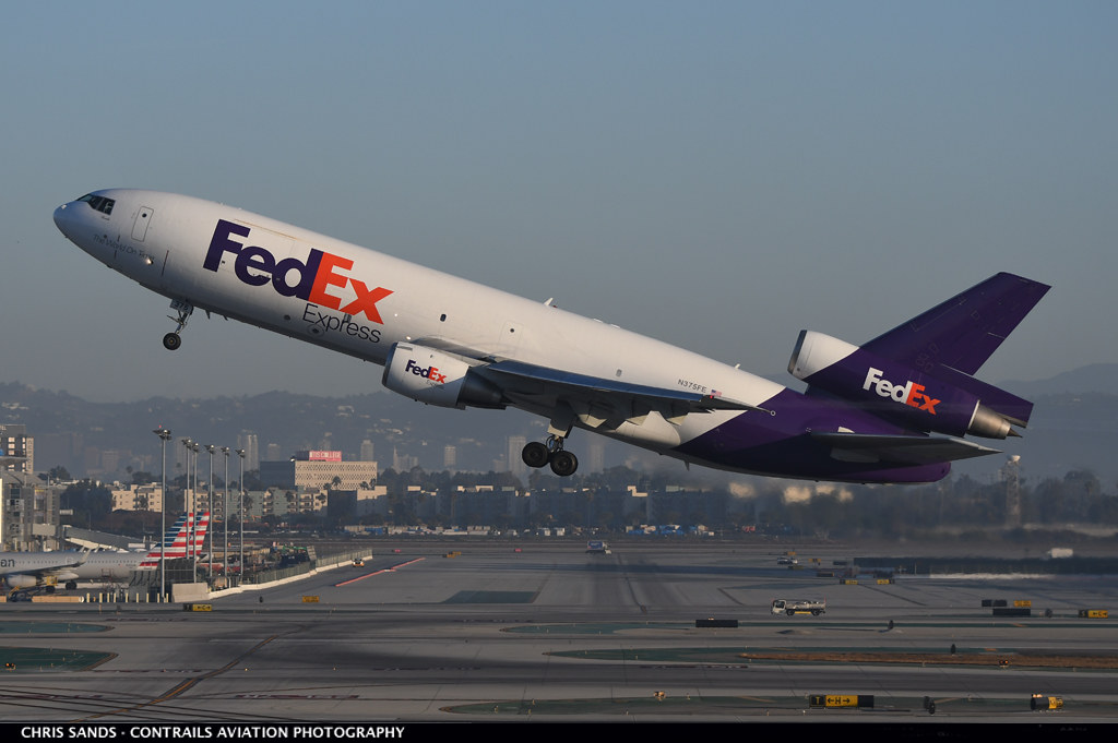 FedEx DC10 N375FE "Fedex 3023" to Newark (KEWR) climbs awa… Flickr