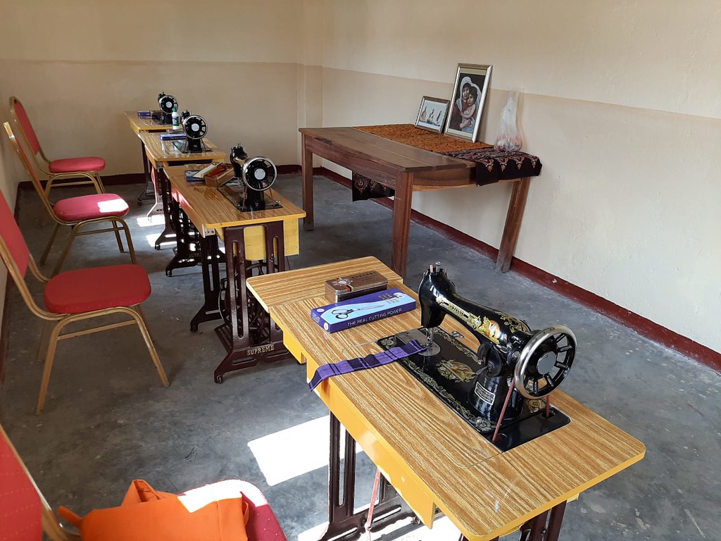 Sewing Machines to TOSF School Lusaka