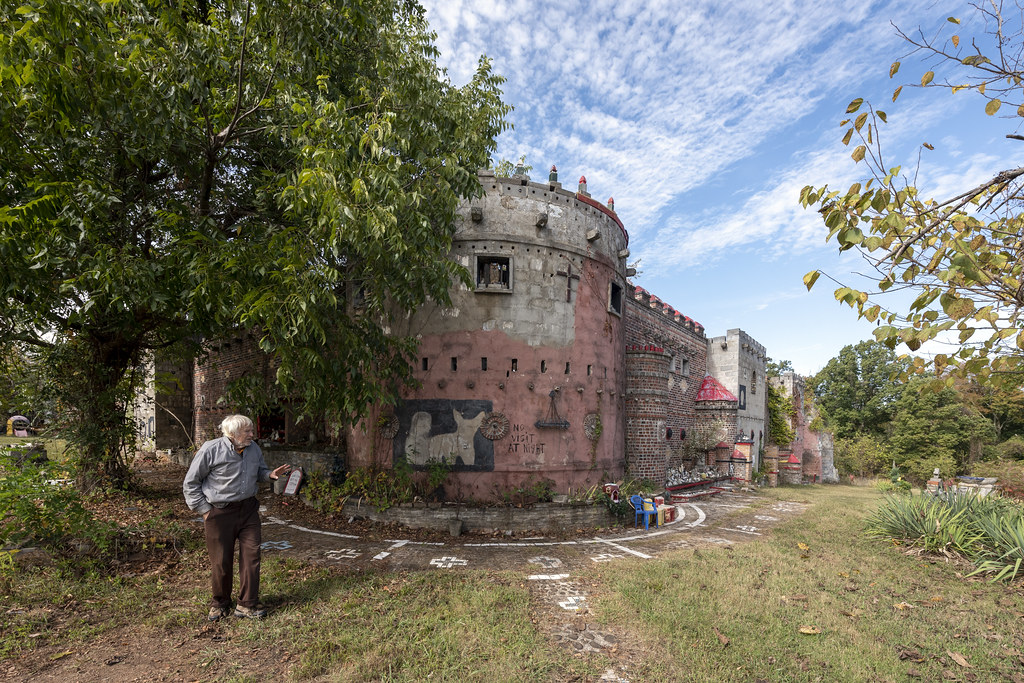 Junior Banks' Fortress of Faith aka Greenback Castle, Gree… Flickr