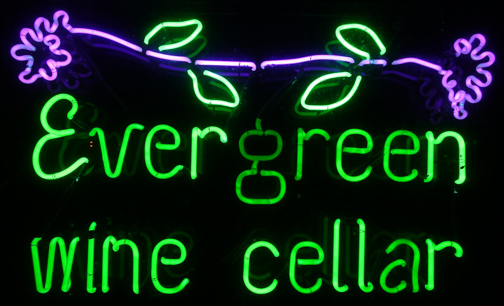 Evergreen Wine Cellar Small business frontage along Evergr… Flickr