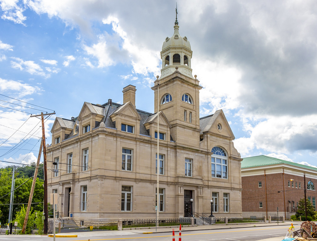 Old Frankfort Federal Courthouse Originally built in 1887 … Flickr