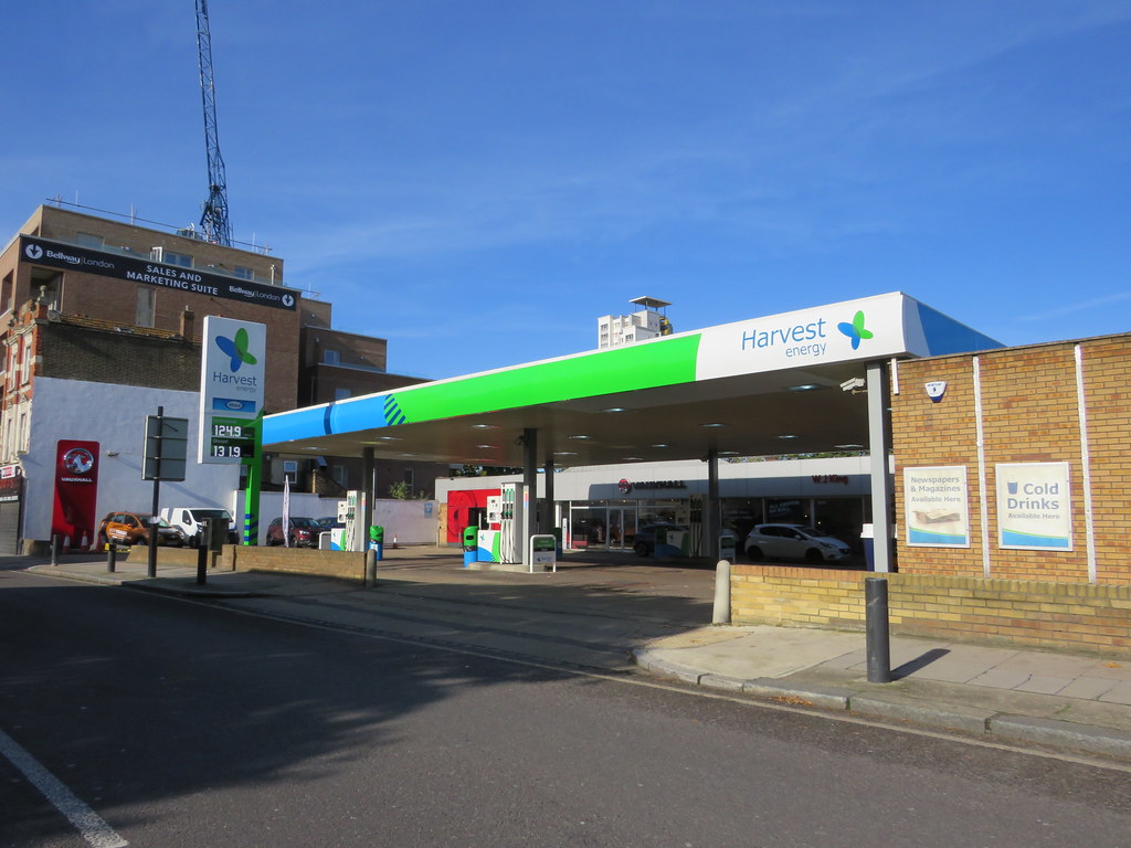 Harvest WJ King Vauxhall, Artillery Place, Woolwich, Sou… Flickr