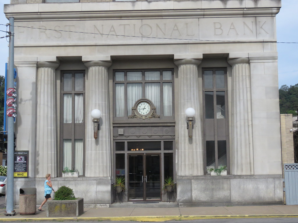 First National Bank Building Bellaire, OH 3201 Belmont S… Flickr