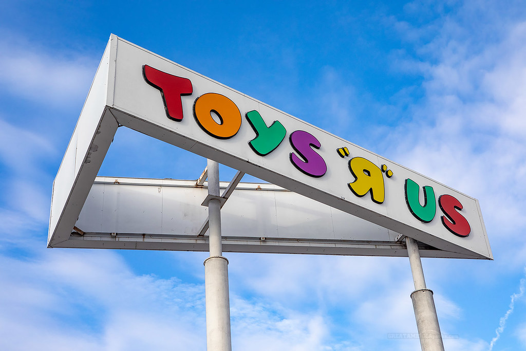 Toys "Я" Us Tulsa, OK Steven Wilson Flickr