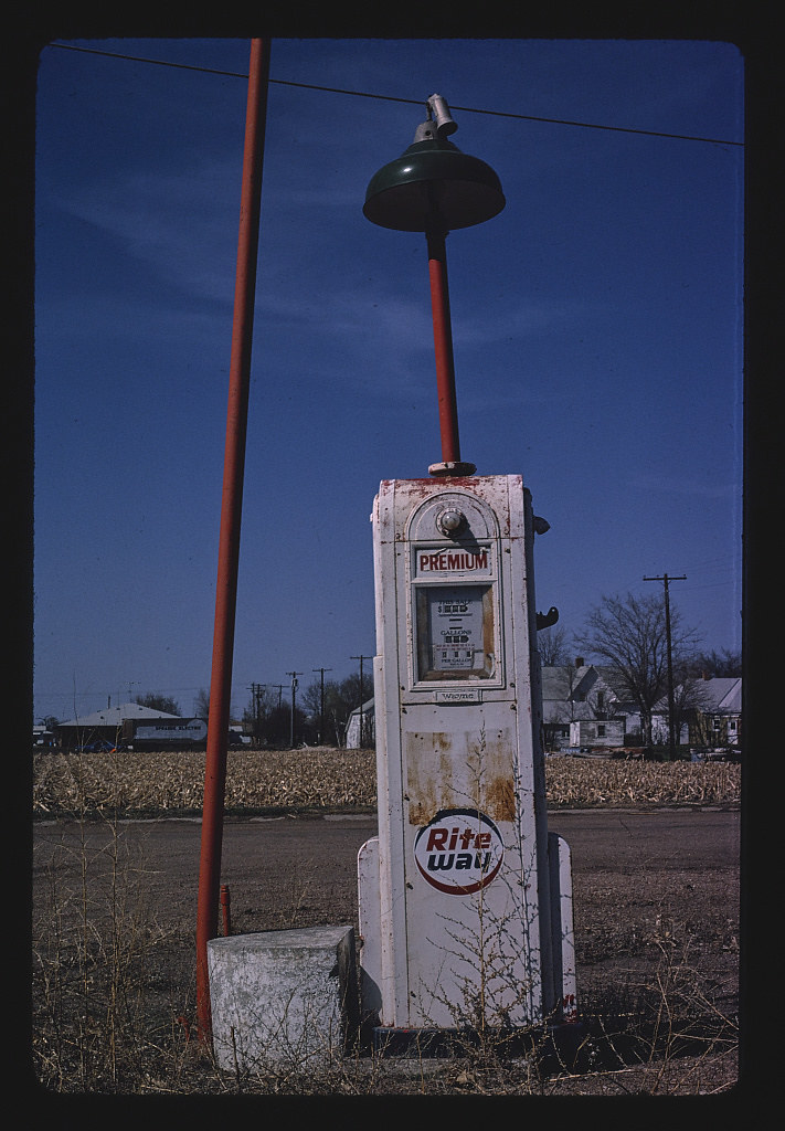 Rite Way gas pump, Route 30, Elm Creek, Nebraska (LOC) Flickr