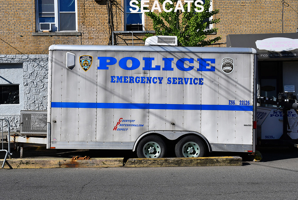 New York Police Department (NYPD) trailer Emergency Servic… Flickr