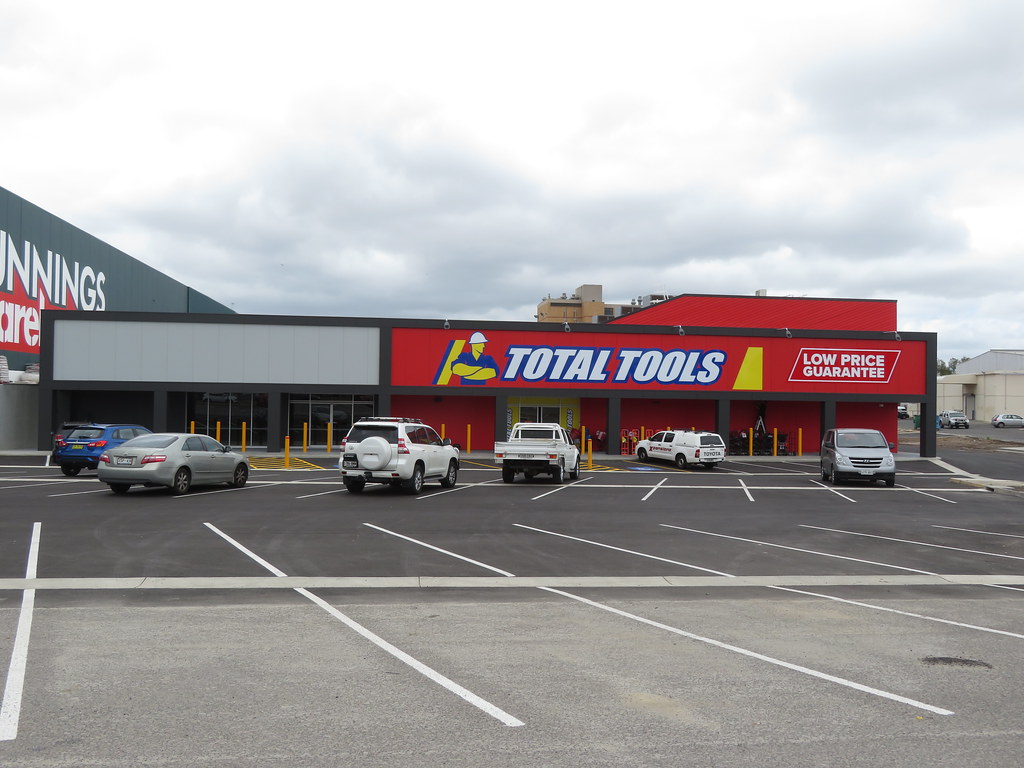 Total Tools Windsor Gardens Grand Opening 15/11/2019 Flickr
