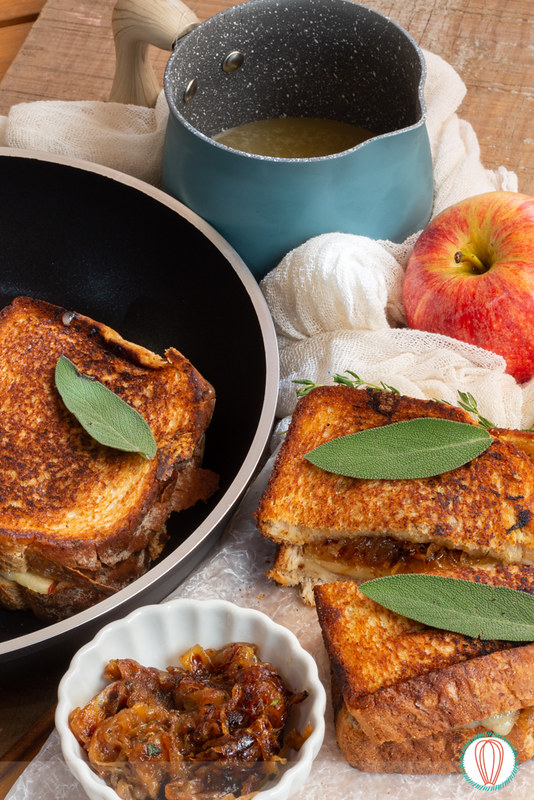 Apple & Caramelized Onions Grilled Cheese The Foodies' Kitchen