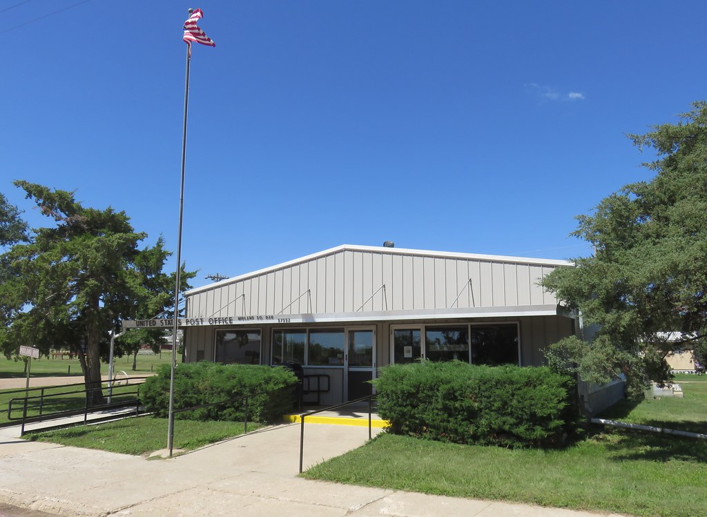 Post Office 57552 (Midland, South Dakota) Midland is a sma… Flickr