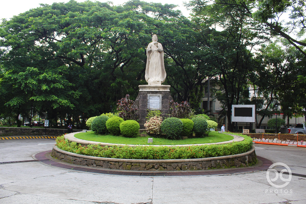 De La Salle UniversityDasmariñas a photo on Flickriver