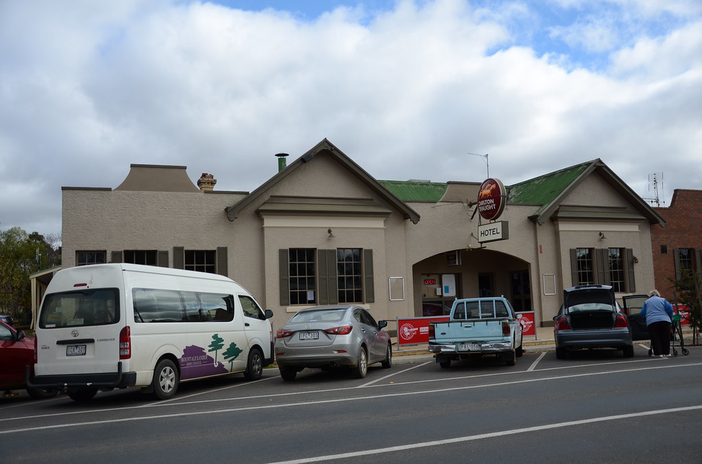 DSC_0417 Wedderburn Hotel, 72 High Street, Wedderburn, Vic… Flickr
