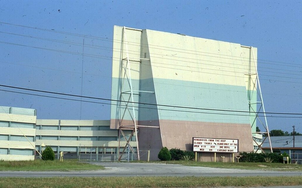 Midway Drivein Theatre June 1980. This theater was locate… Flickr