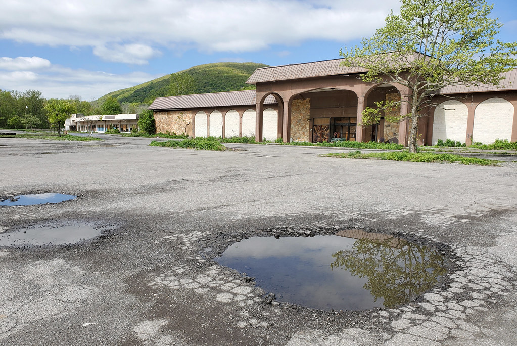 What Remains of Dutchess Mall Fishkill, NY a photo on Flickriver