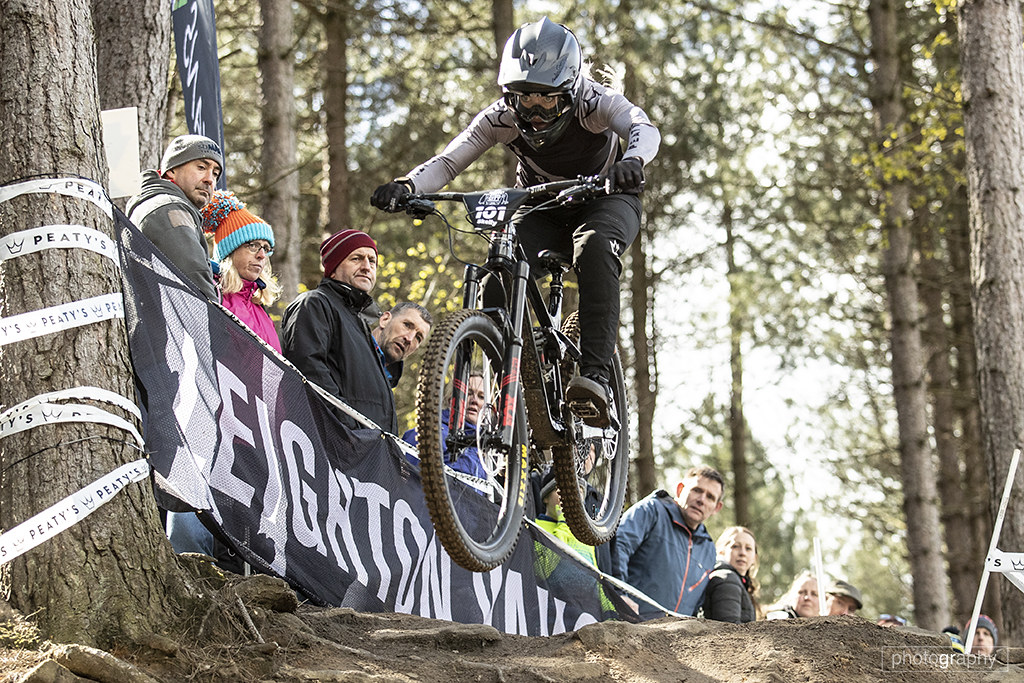 Becci Skelton Steel City DH 2019 Grenoside Woods E3I4338_2… Flickr