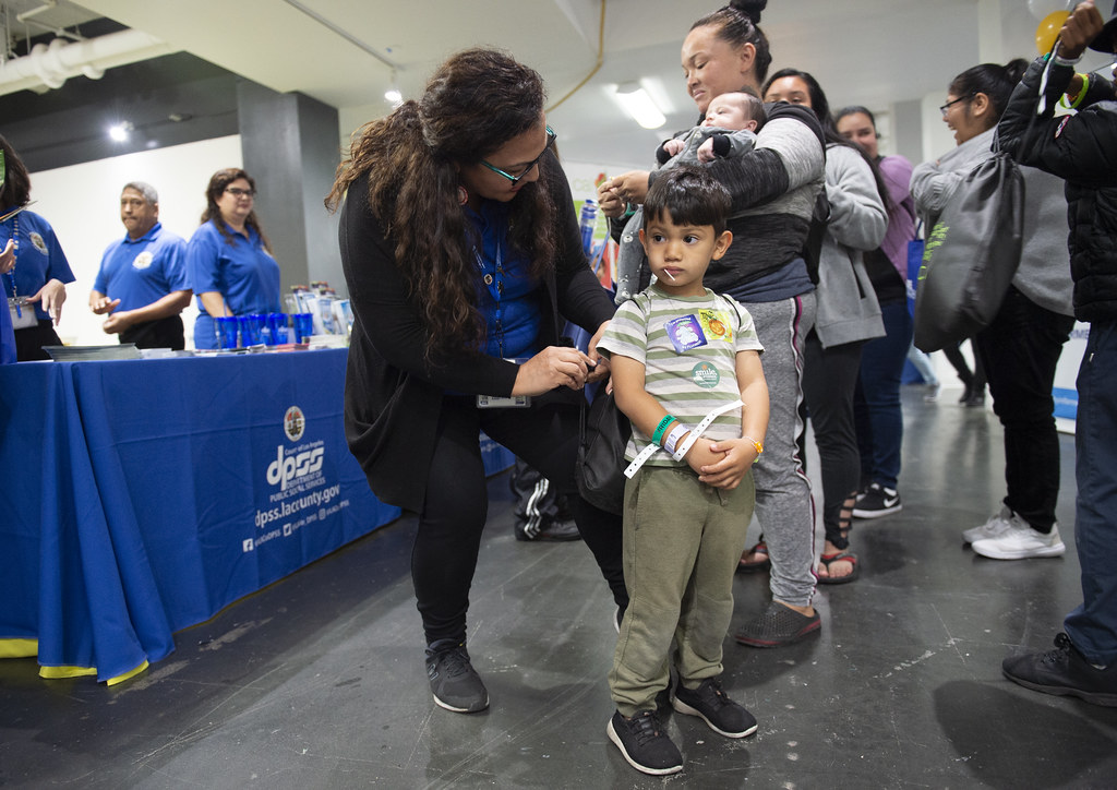 CEO TOUR CARE HARBOR CLINIC Los Angeles County agencies,… Flickr
