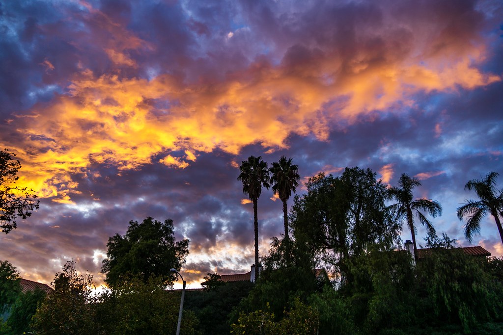 Calabasas, CA, sunset Jessica D Flickr