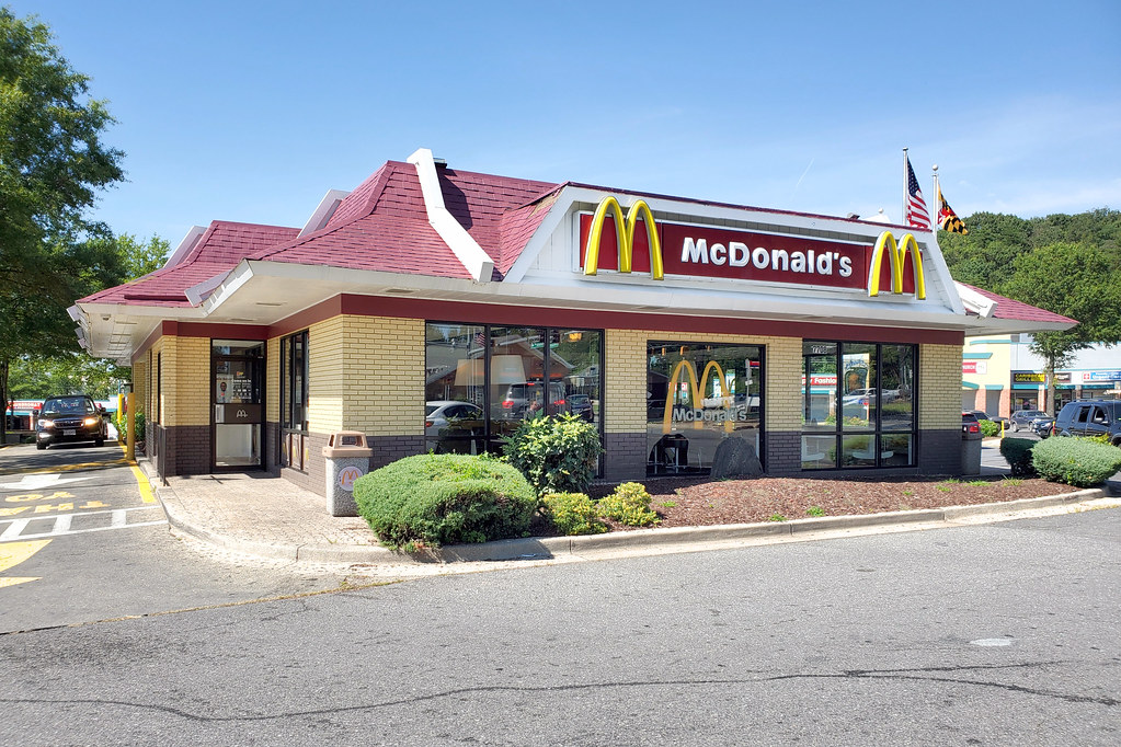 McDonald's at 7708 Landover Rd. Landover, MD McDonald's … Flickr