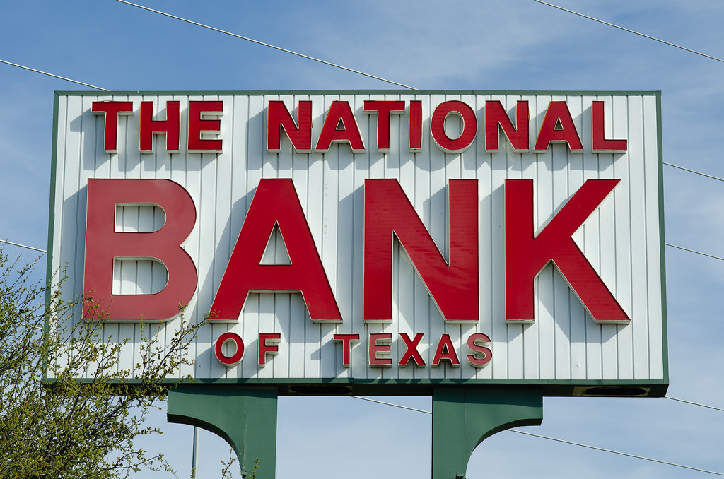 The National Bank of Texas DSC_2087 Dave Matthews Flickr