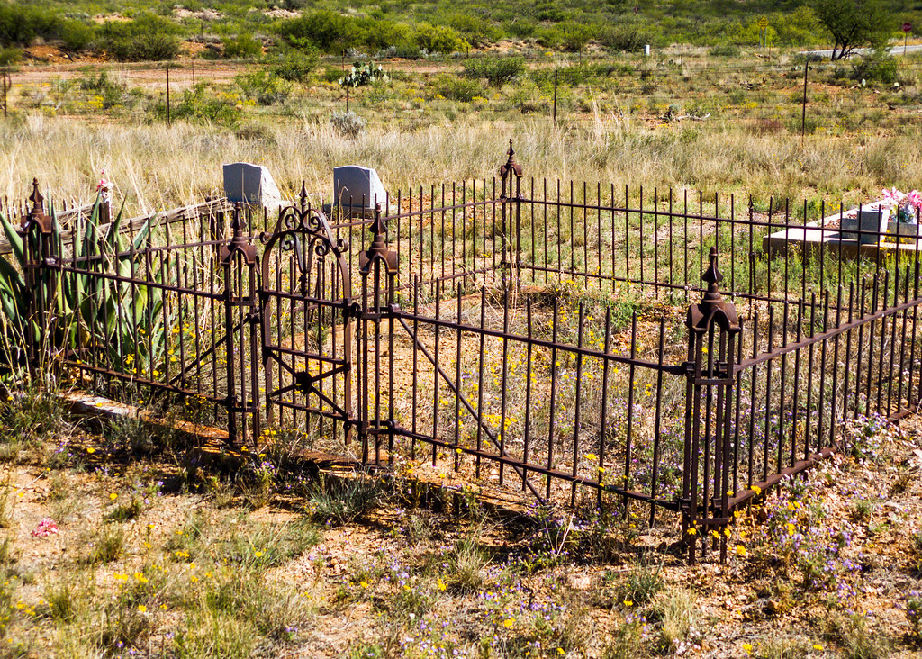 Dos Cabezas Pioneer Cemetery, Hwy 186, Dos Cabezas, AZ Flickr