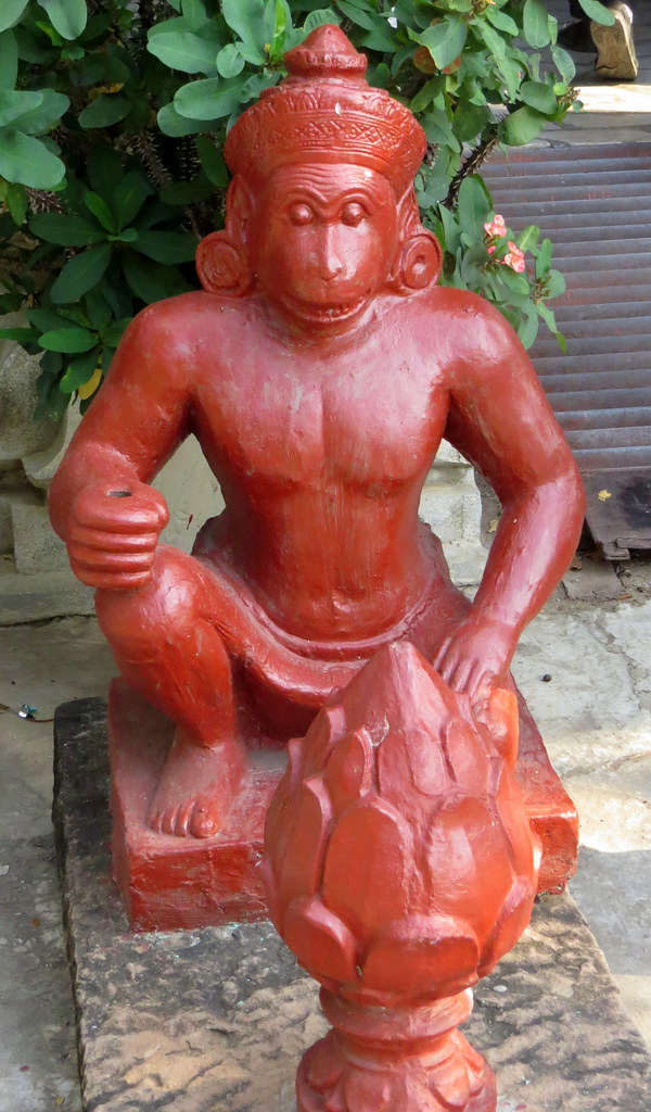 Hanuman (monkey god) statue, a revered heroic figure in Kh… Flickr