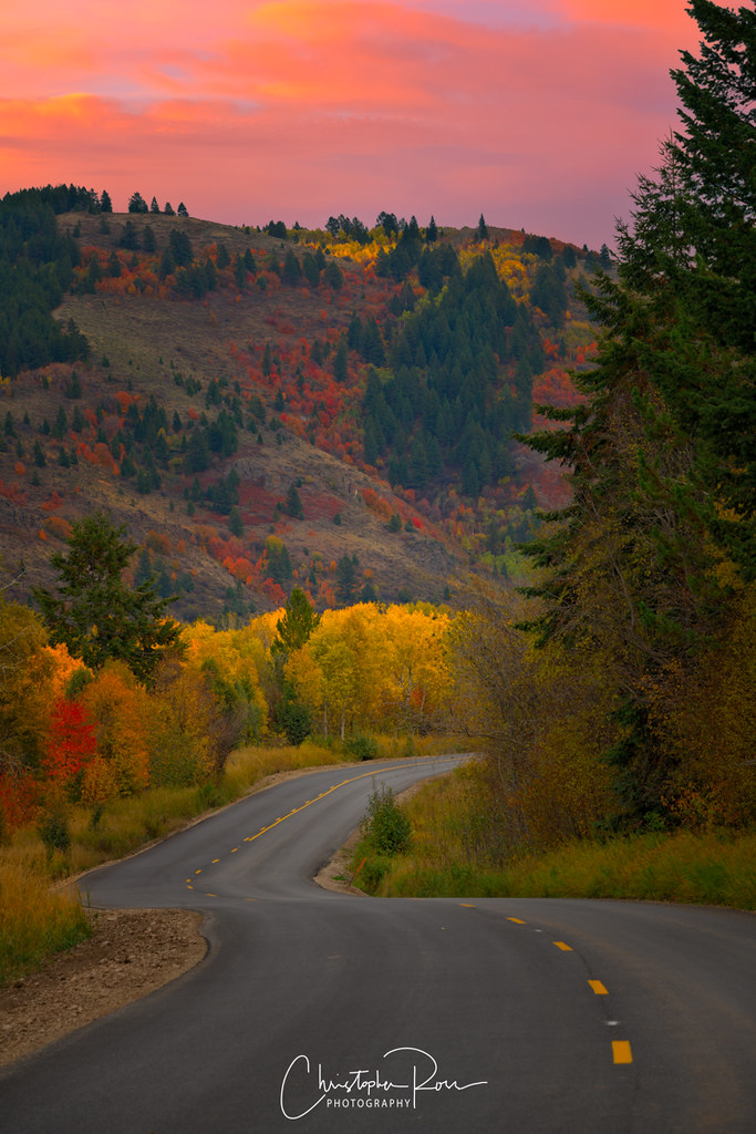 Idaho Hwy 26 Over the years I have been so drawn to the Fa… Flickr